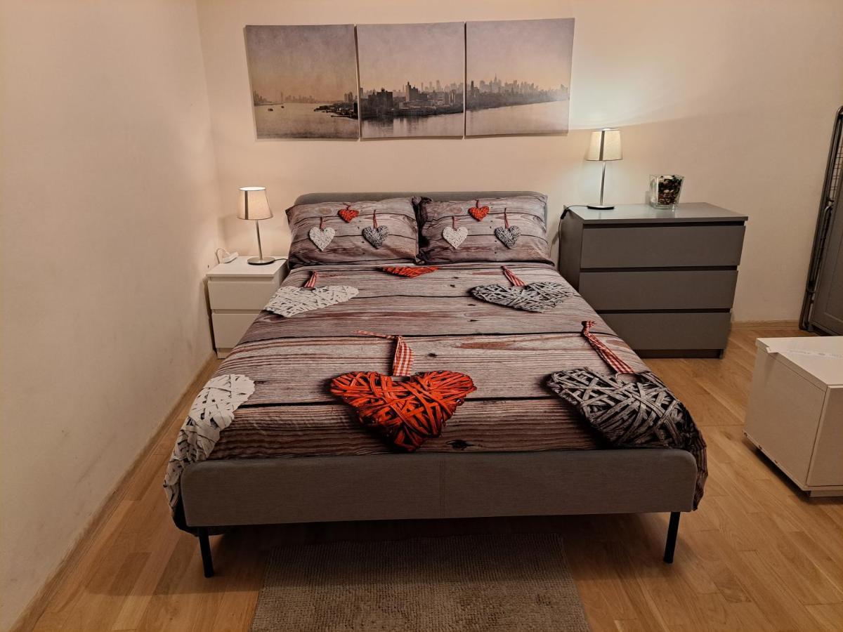 Residenza Marvasi 10 Daire Caserta Dış mekan fotoğraf